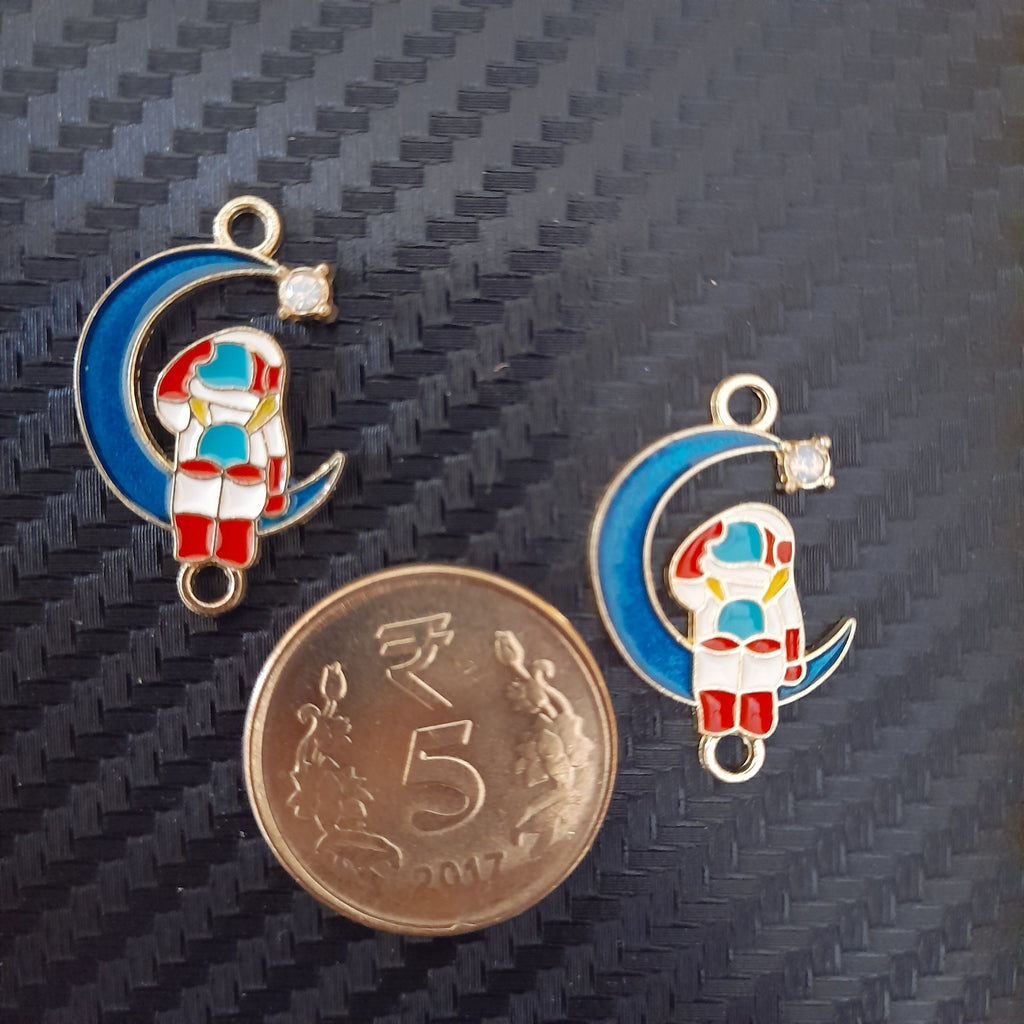 Astronaut - 3 Metal Charms - Set Of 2 Bestow Charms