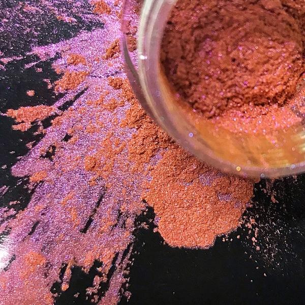 Chameleon Pigment